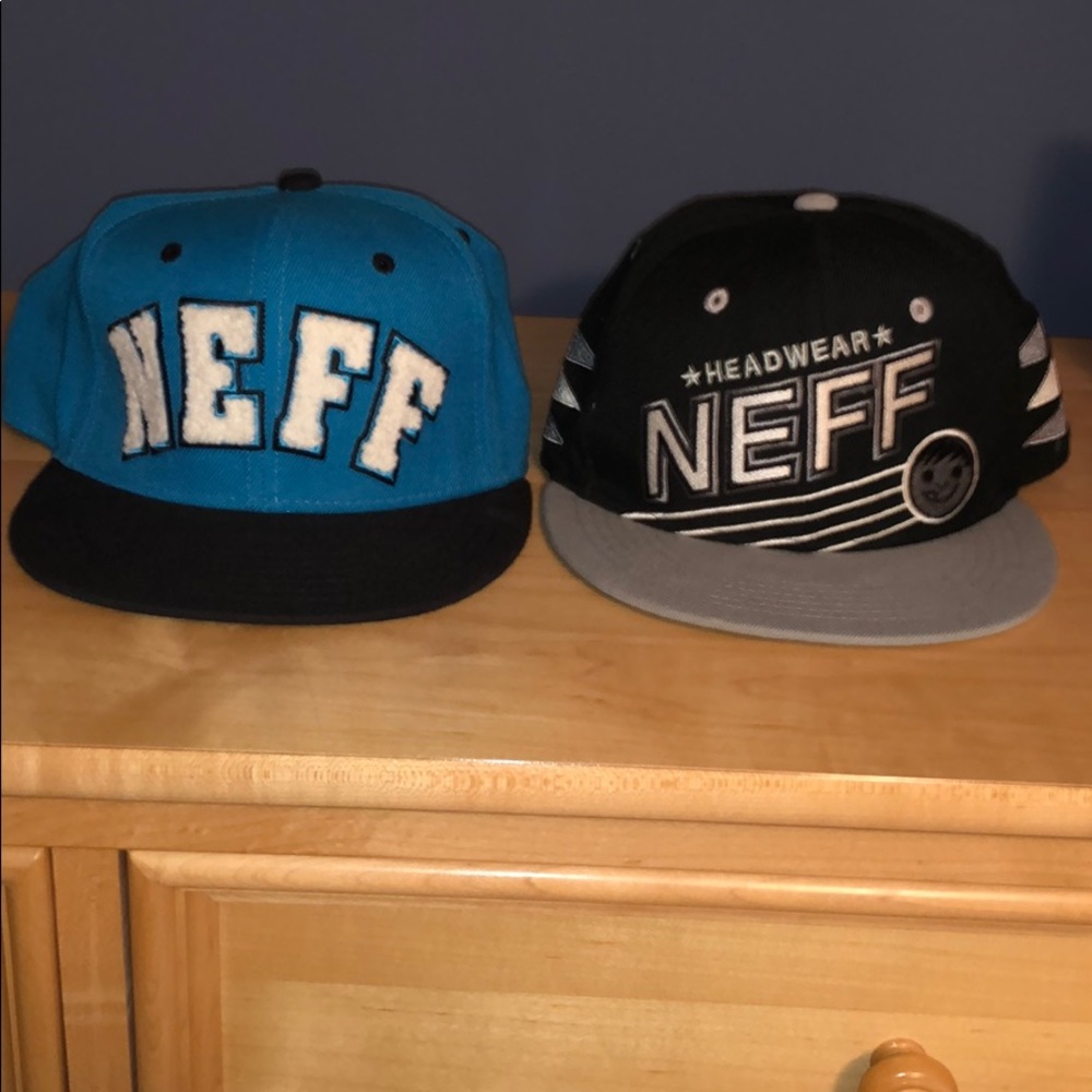 2 Neff snapbacks
